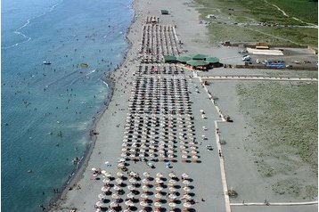 Melnkalne Privát Ulcinj, Eksterjers